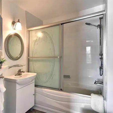 Bright Condo Near The Lake By Globalstay Mont-Tremblant Exterior photo