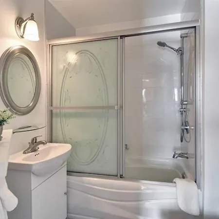 Bright Condo Near The Lake By Globalstay Mont-Tremblant Exterior photo