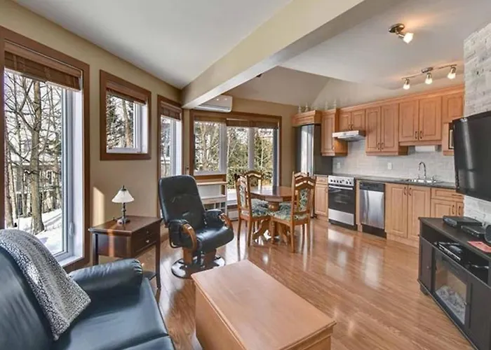 Bright Condo Near The Lake By Globalstay