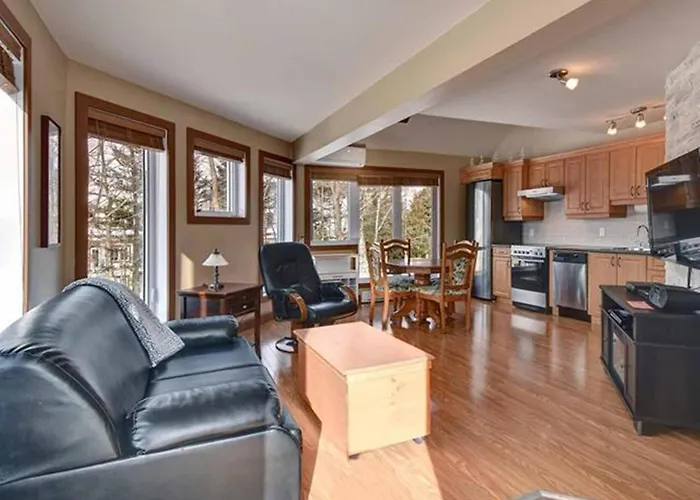 Bright Condo Near The Lake By Globalstay