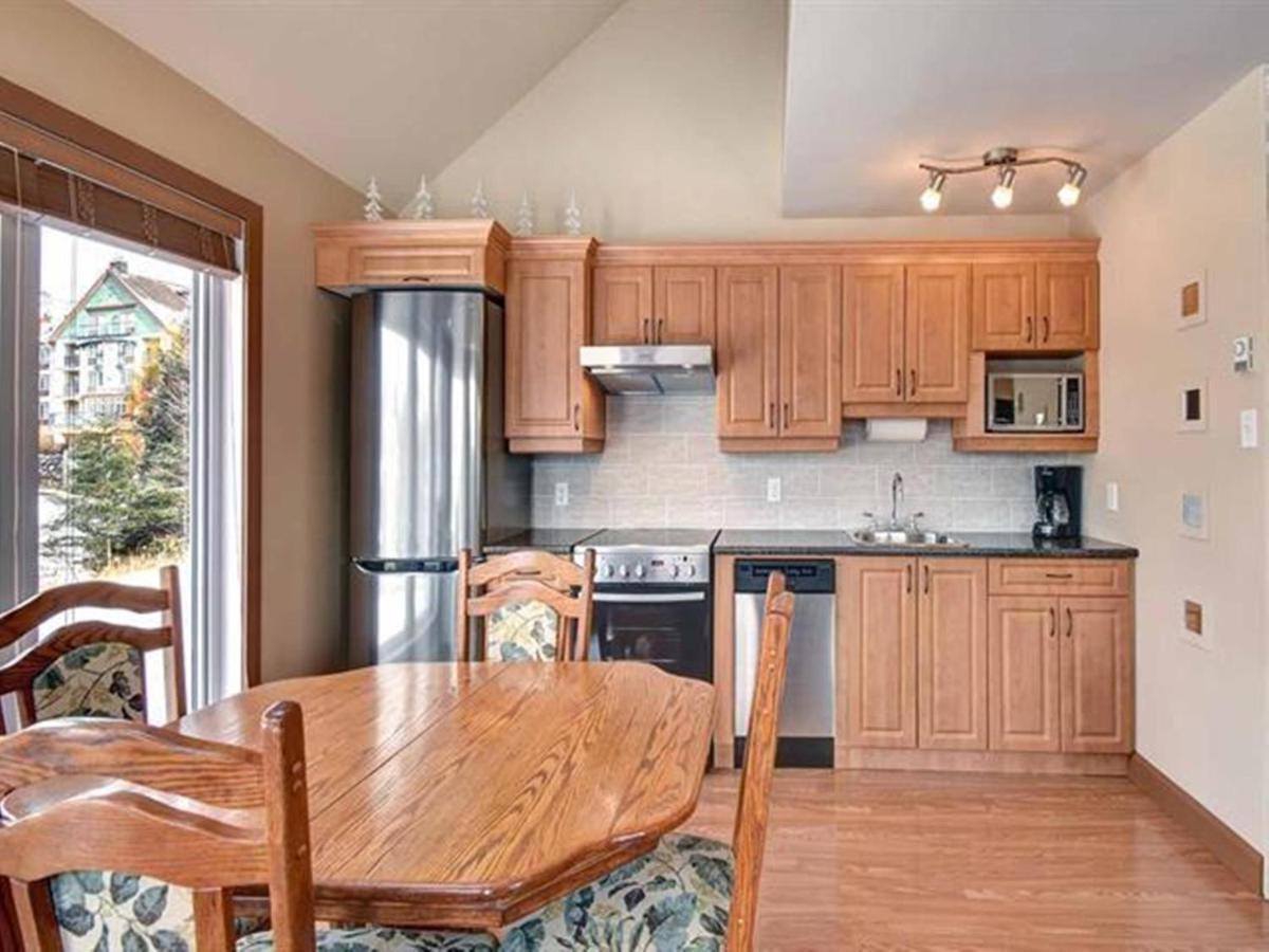 Apartment Bright Near The Lake By Globalstay