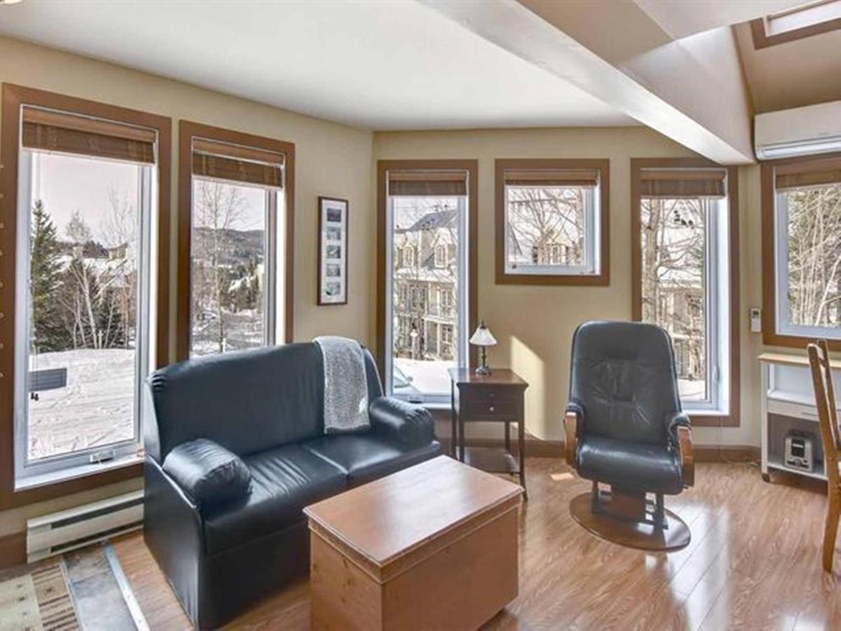 Bright Near The Lake By Globalstay * Mont-Tremblant